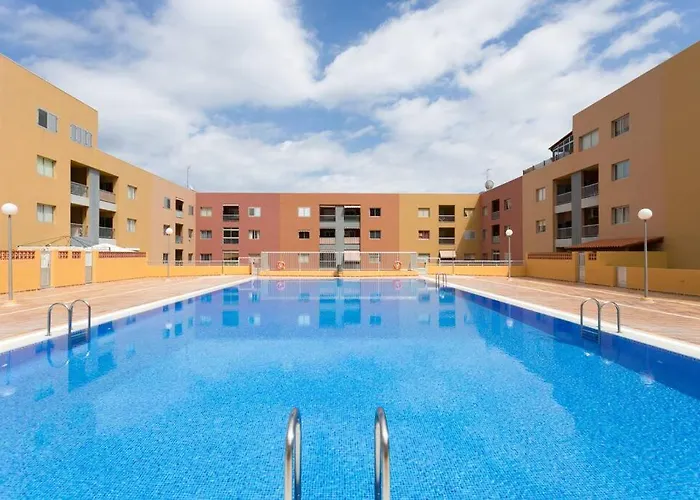 Calido Apartamento, Piscina, Wi-fi *