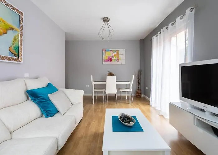 Cálido Apartamento, Piscina, Wi-fi Appartamento