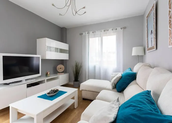Appartamento Cálido Apartamento, Piscina, Wi-fi *